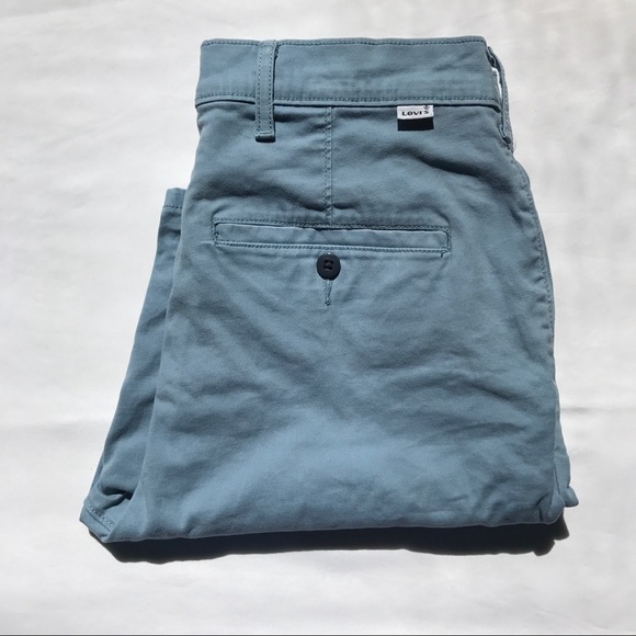 Levi's shorts - Picture 2 of 2